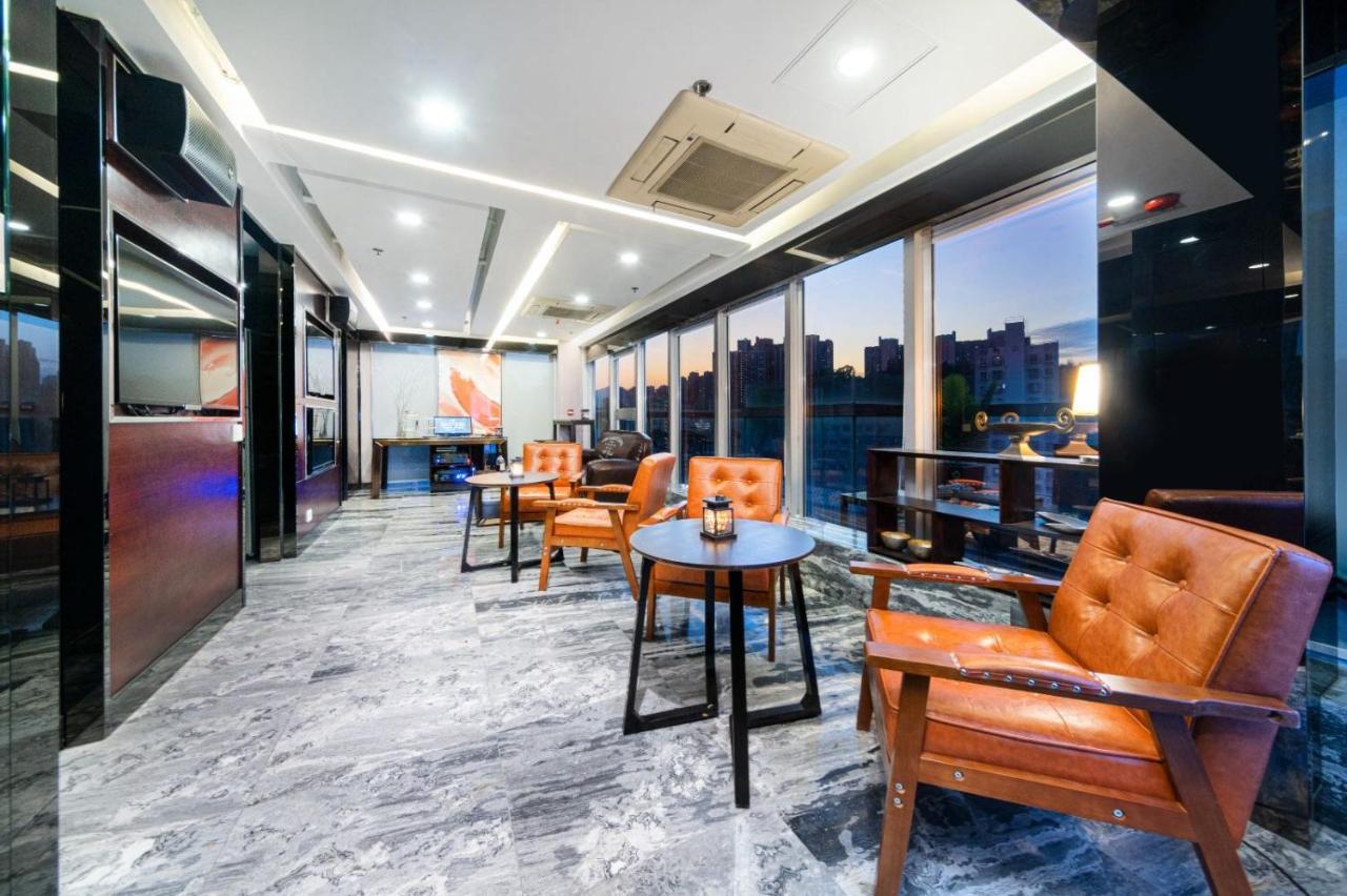 O' Hotel Цзюлун Экстерьер фото